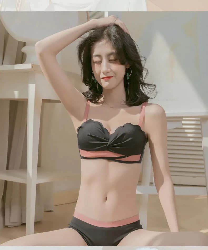 French Style Strapless Bralette Underwear